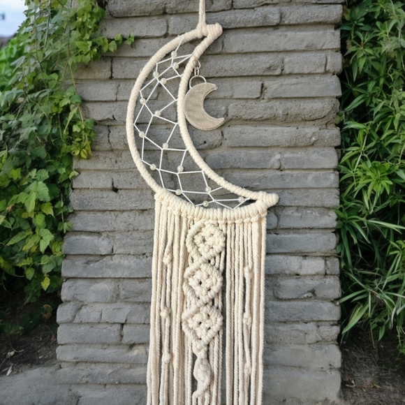 ๐๏ธ Macrame Moon Wall Hanging Dream Catcher Boho Decor - Picture 6 of 8